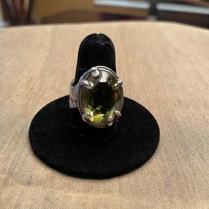 Silpada R1883 Sterling Silver and Olive Swarovski Crystal Ring